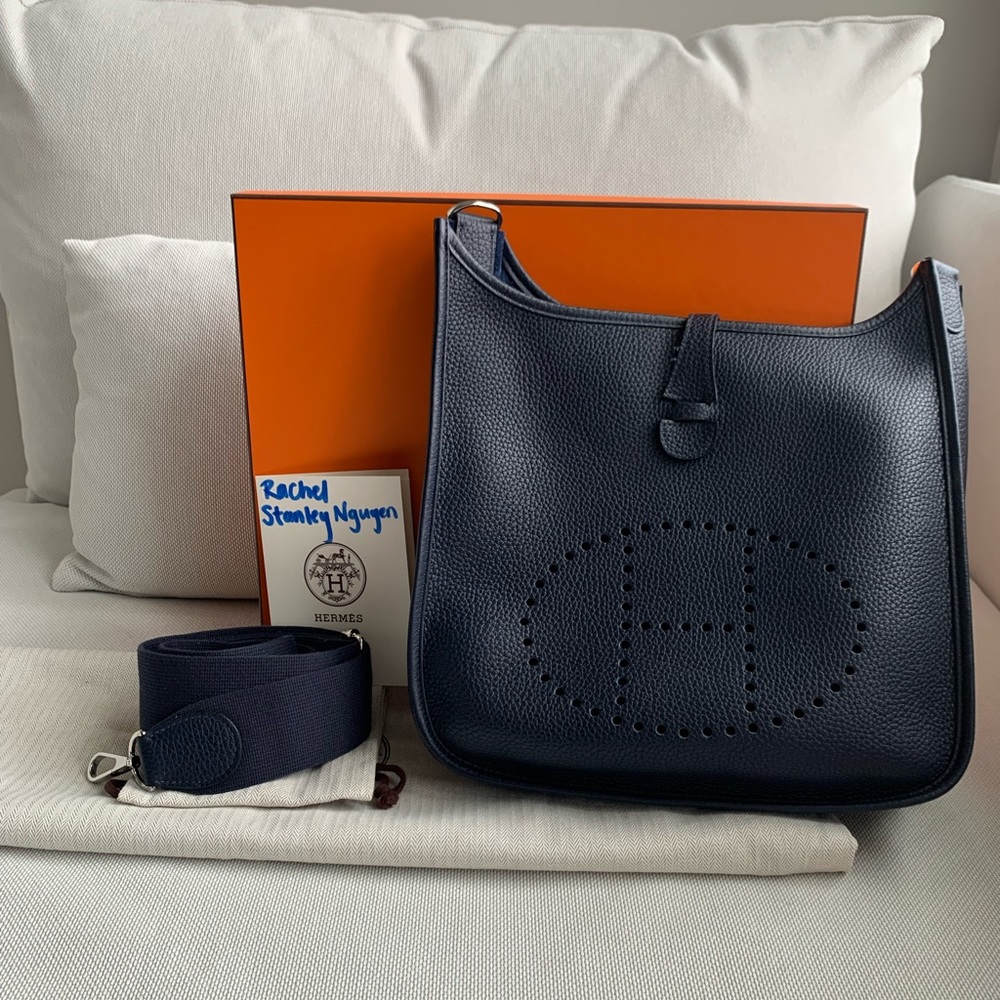 Evelyne III PM (29cm) bleu nuit clemence PHW